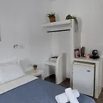 Kalliopis Guest house Katapola